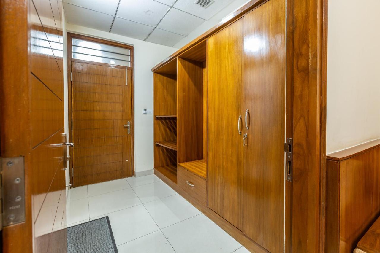 Kstdc Kumarakrupa Hotel Bangalore Extérieur photo