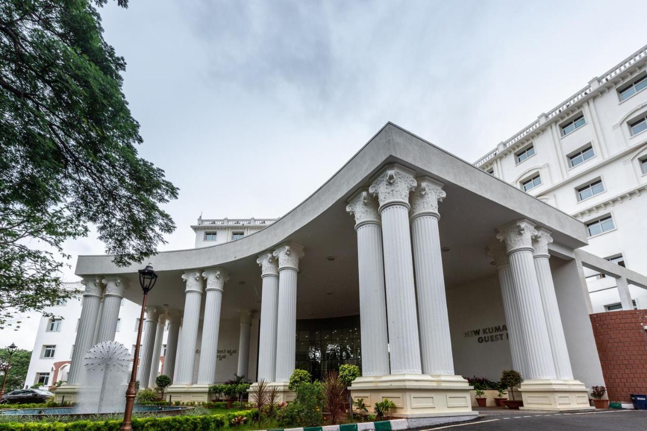 Kstdc Kumarakrupa Hotel Bangalore Extérieur photo
